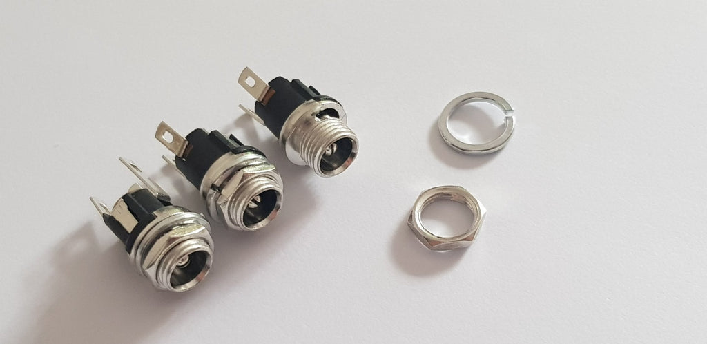 DC Hohlstecker Buchse 5,5 x 2,1mm Anschlussbuchse Einbaubuchse