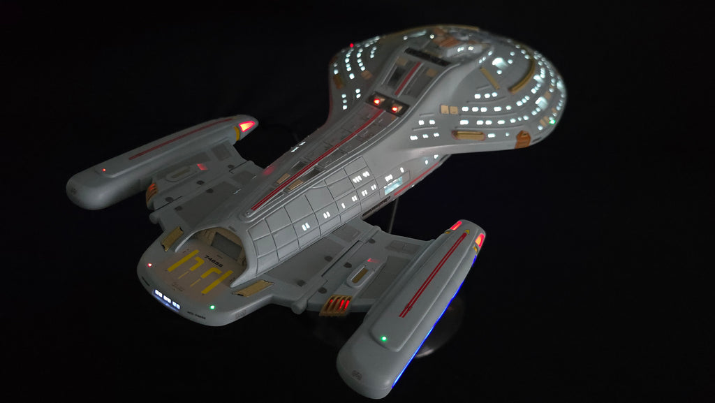 Effekt LED Beleuchtungsset - für Revell U.S.S. Voyager NCC 74656 1/670 Modellbausatz