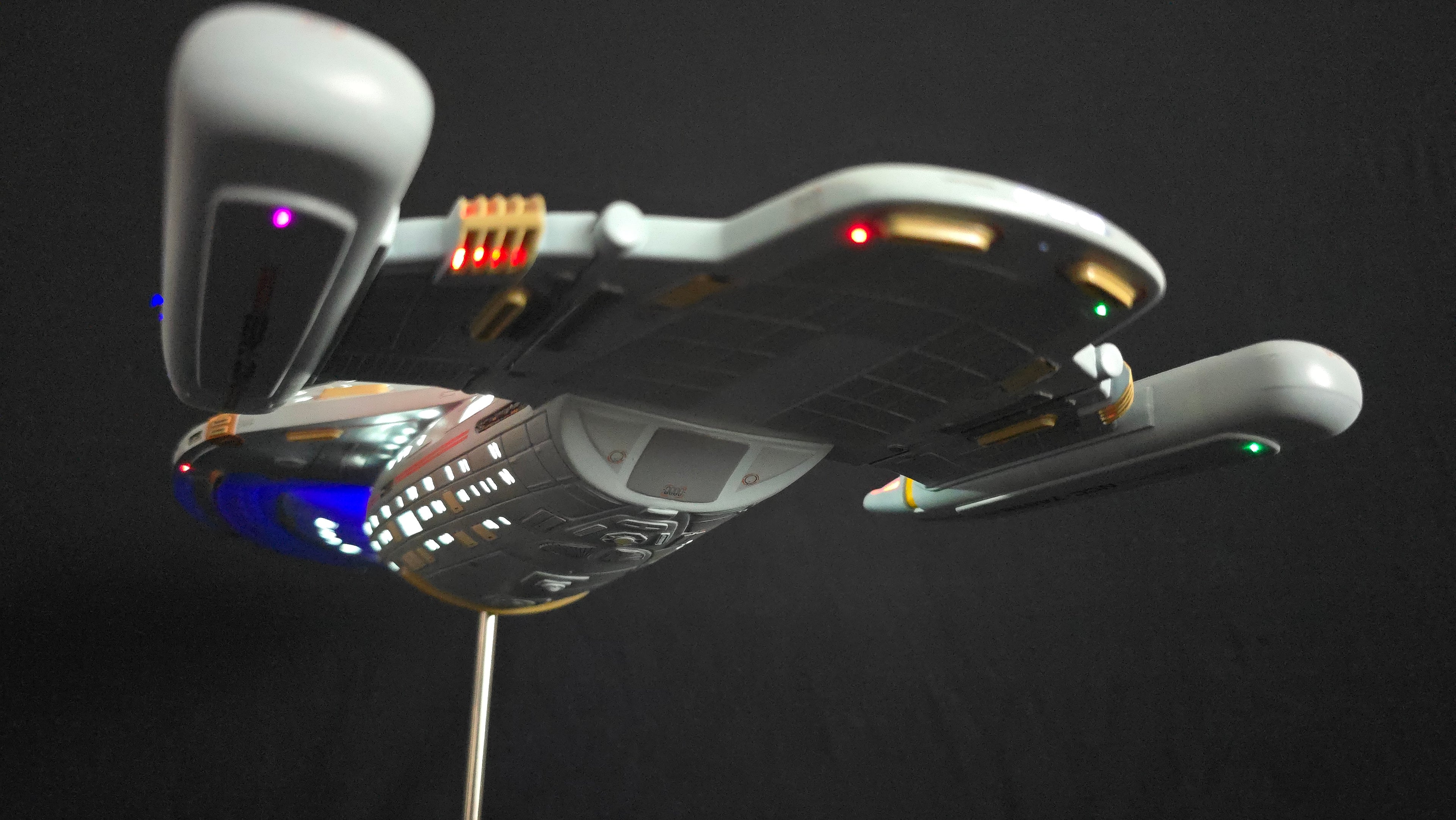 Effekt LED Beleuchtungsset - für Revell U.S.S. Voyager NCC 74656 1/670 Modellbausatz