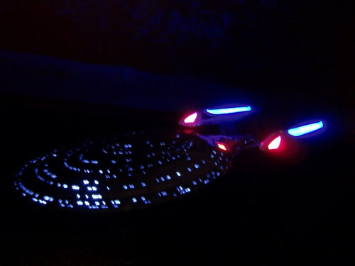 Effekt LED Beleuchtungsset -  für Round2 U.S.S. Enterprise NCC 1701-E 1/1400 Modelbausatz