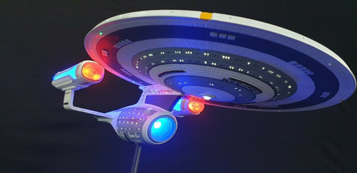 1:1400 U.S.S. Enterprise NCC-1701-C Modell gebaut und beleuchtet in verschiedenen Ausführungen